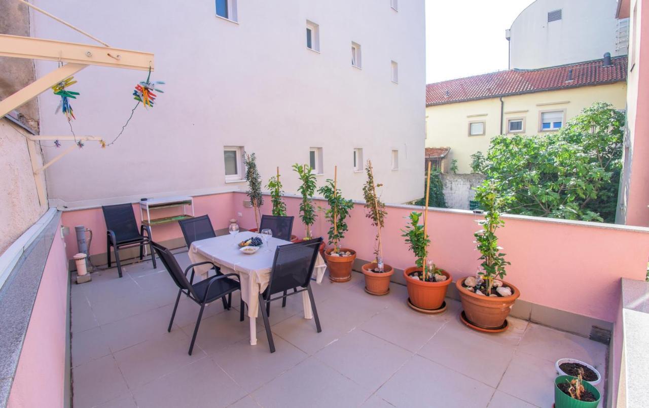 Luka-Mostar Free Parking With Echarger Екстер'єр фото