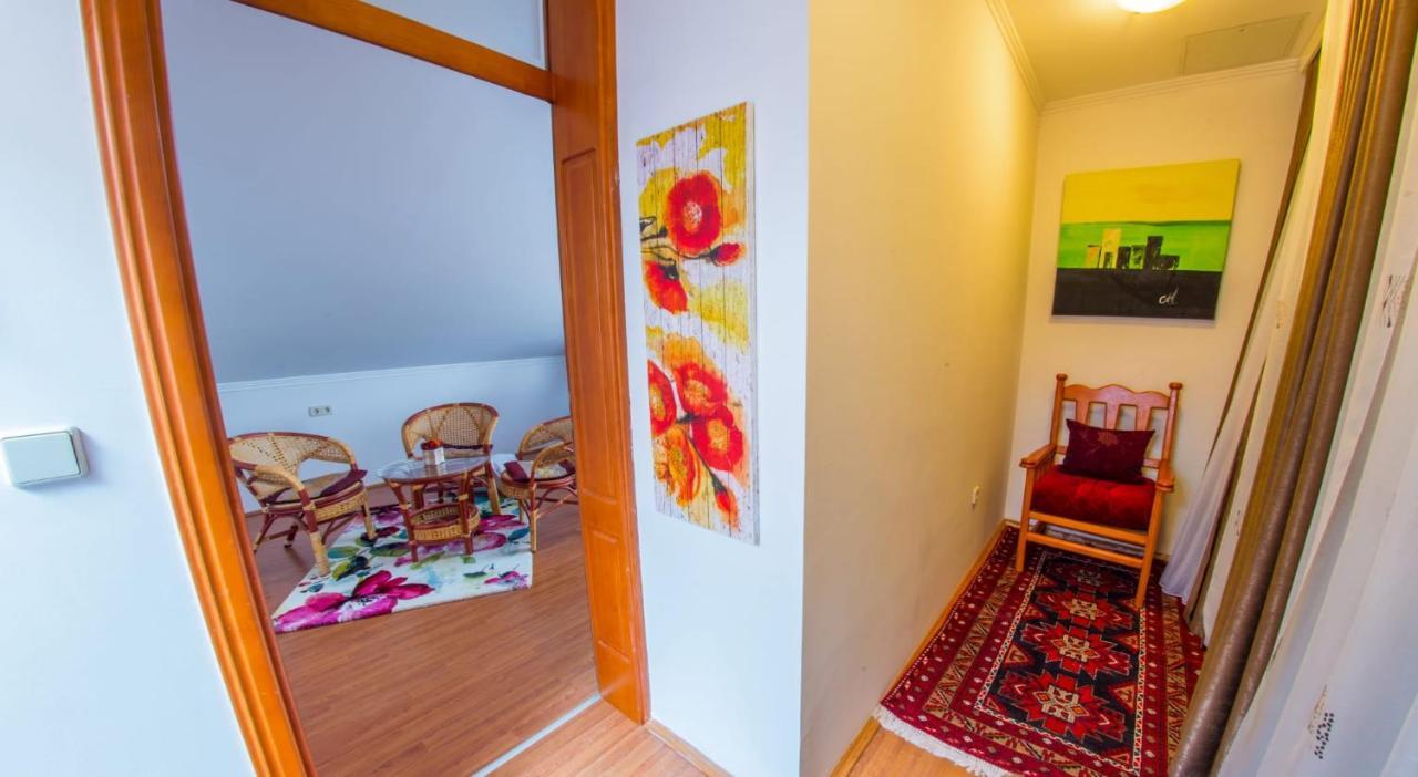 Luka-Mostar Free Parking With Echarger Екстер'єр фото